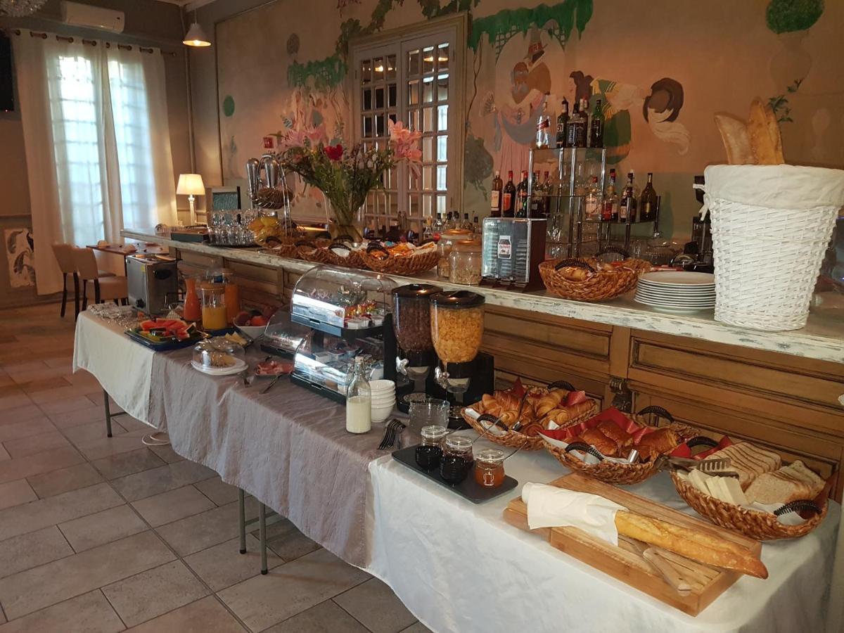 Le Grand Hotel Moliere Pezenas Exterior photo