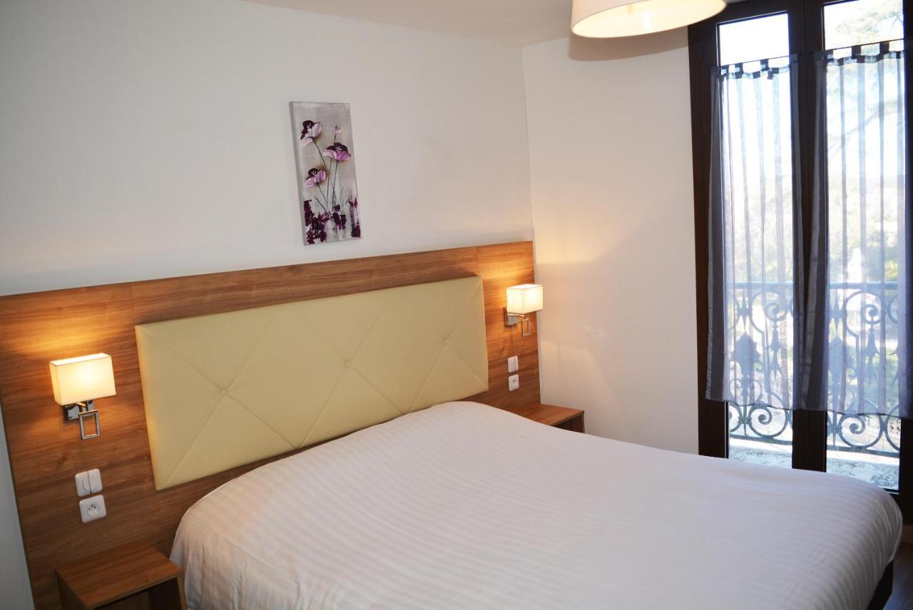 Le Grand Hotel Moliere Pezenas Exterior photo